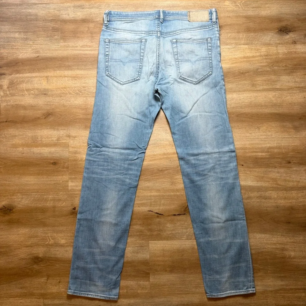Diesel Buster Jeans Mens 33x32 Light Wash Slim Tapered Stretch Distressed 0831D